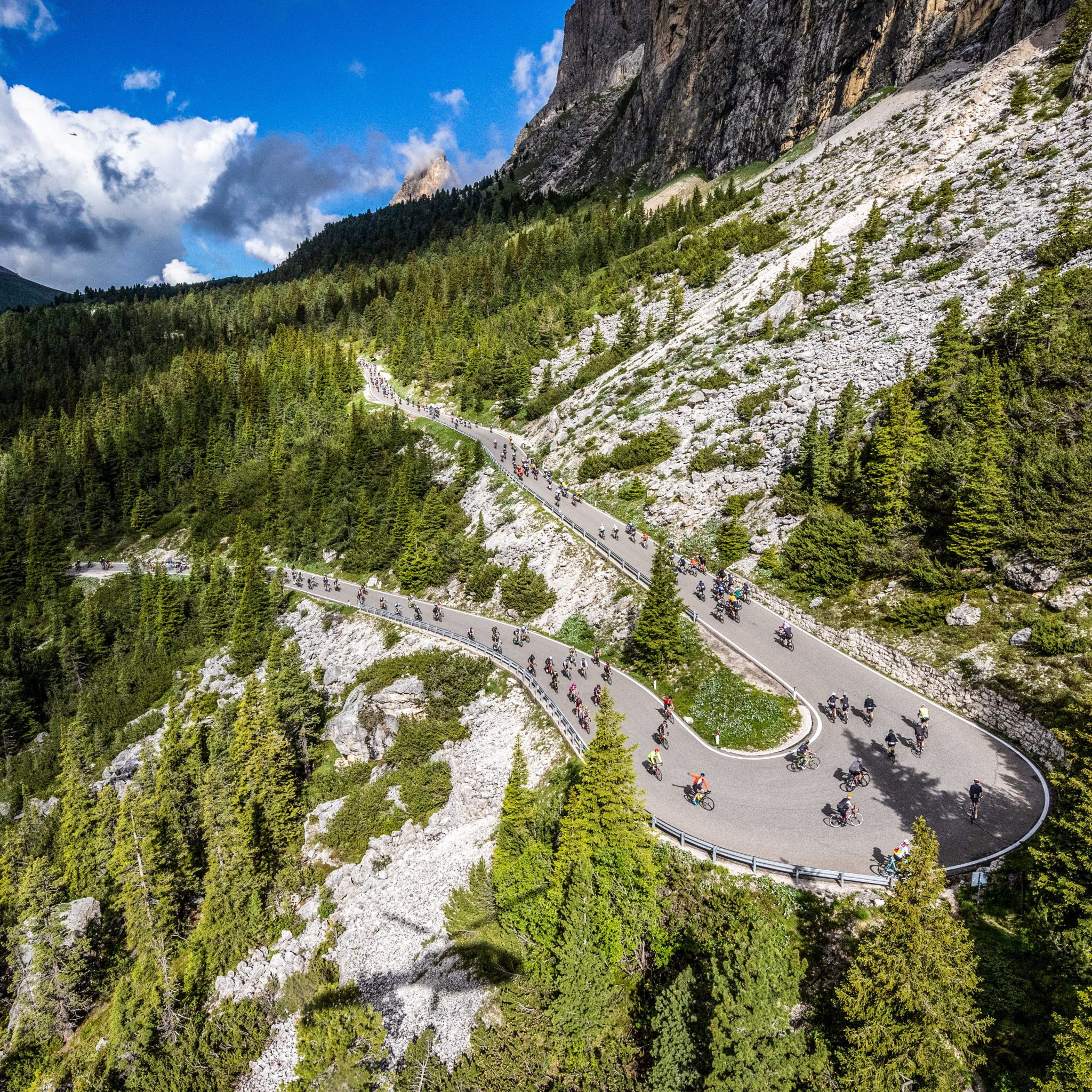 cyclosportive travel