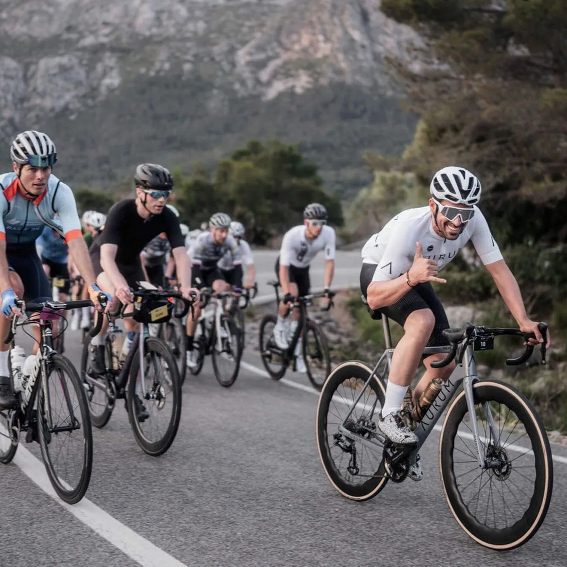 cyclosportive travel